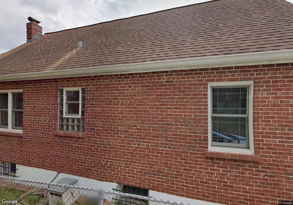 4644 Steinlage Dr, Saint Louis, MO 63115 - photo 1