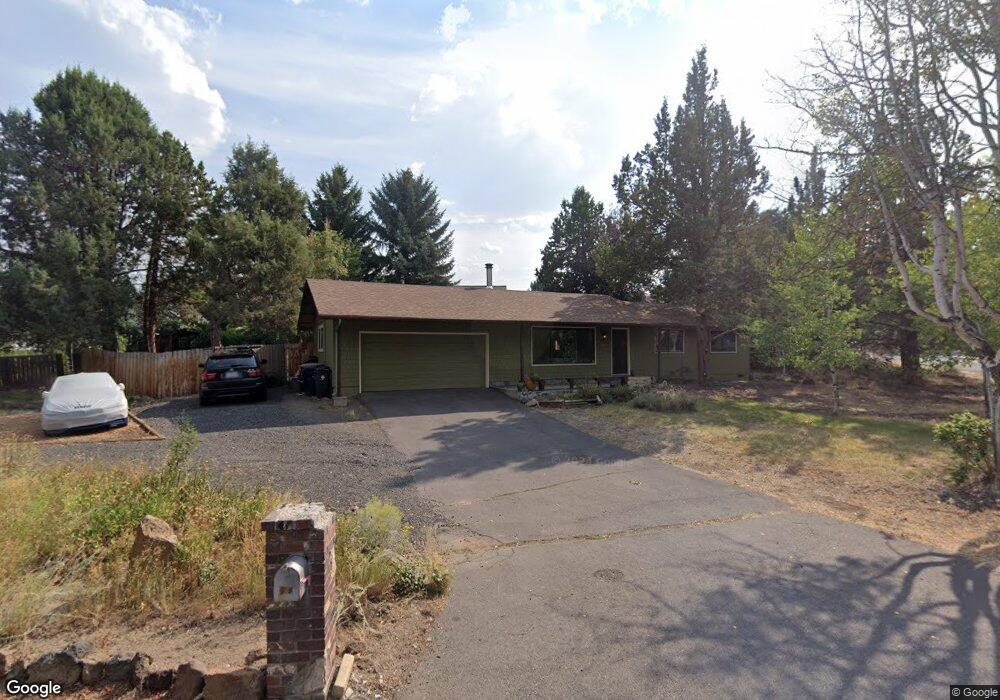 20061 Thomas Dr, Bend, OR 97702 - photo 1