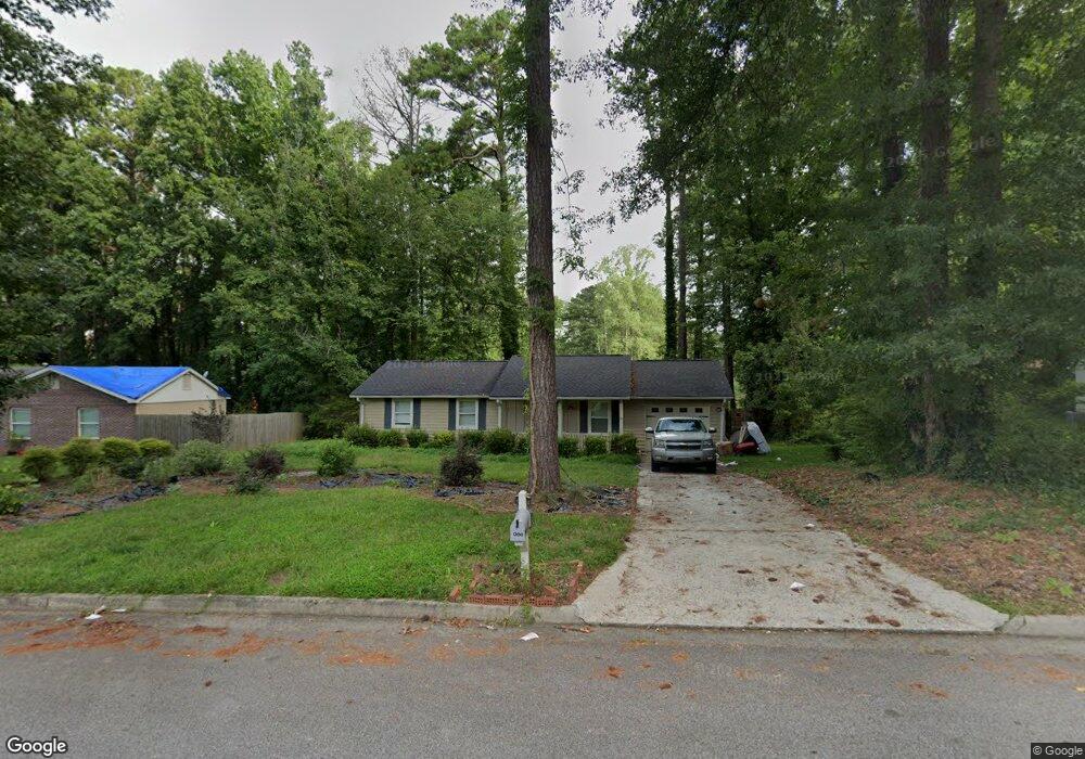 645 Waterview Dr, Riverdale, GA 30274 - photo 1