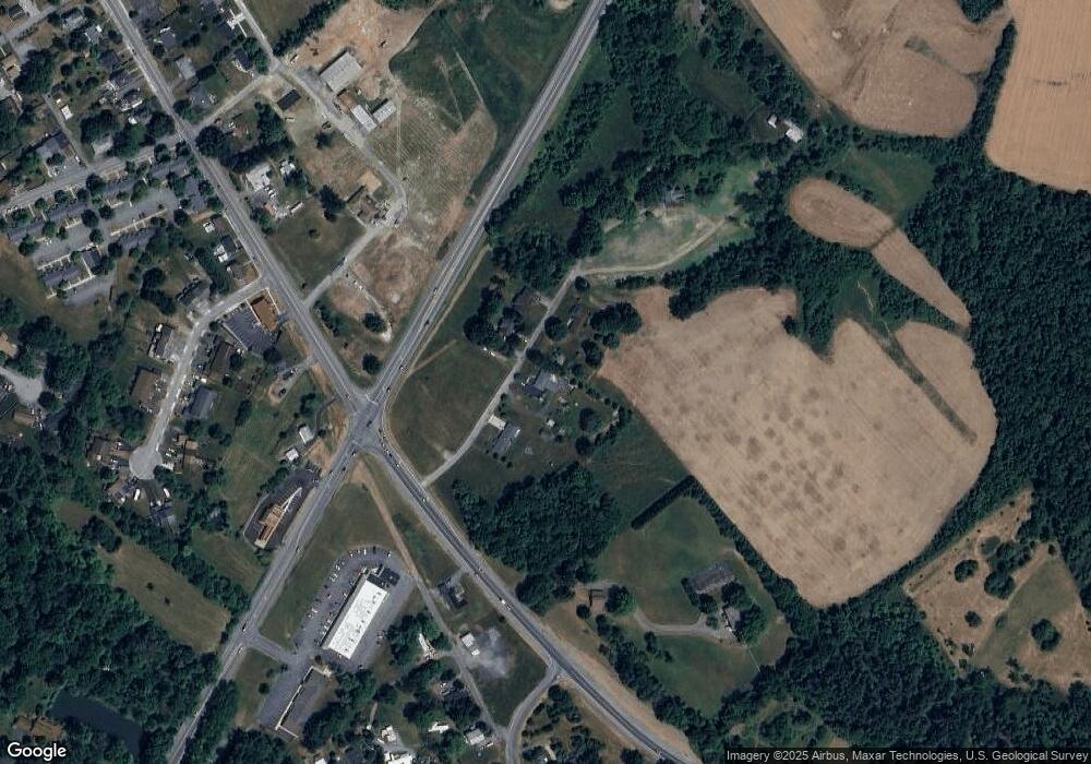 12213 Cloverly Farm Ln, Smithsburg, MD 21783 - photo 1