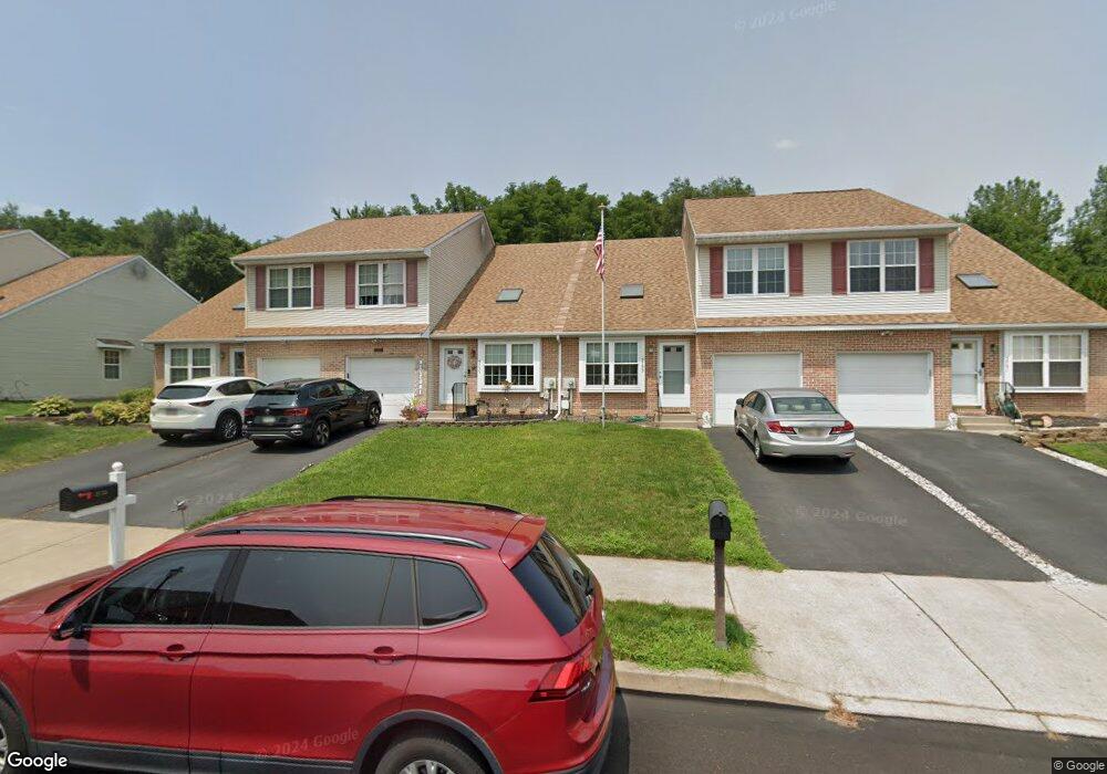 2735 Tamlynn Ln, Easton, PA 18045 - photo 1