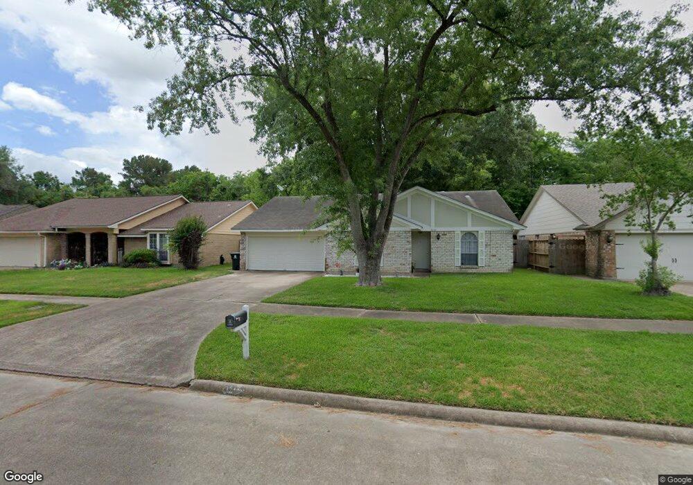 7414 Ashmole Ln, Houston, TX 77088 - photo 1