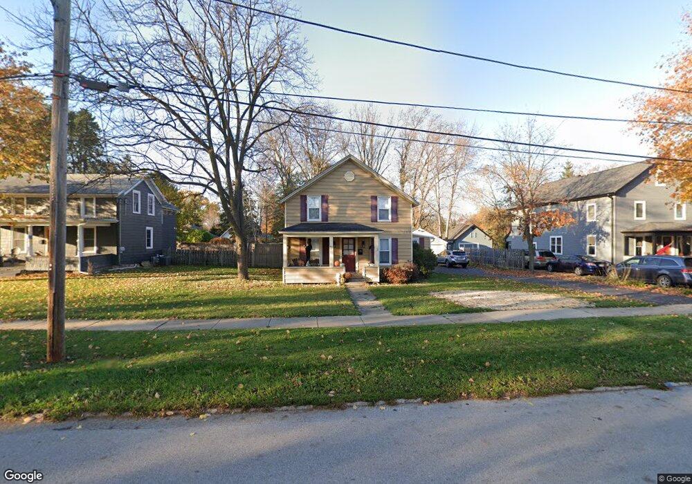 441 Cleveland Ave, Batavia, IL 60510 - photo 1