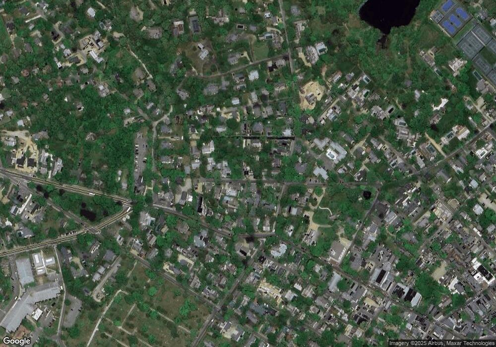 9 Oliver St, Edgartown, MA 02539 - photo 1