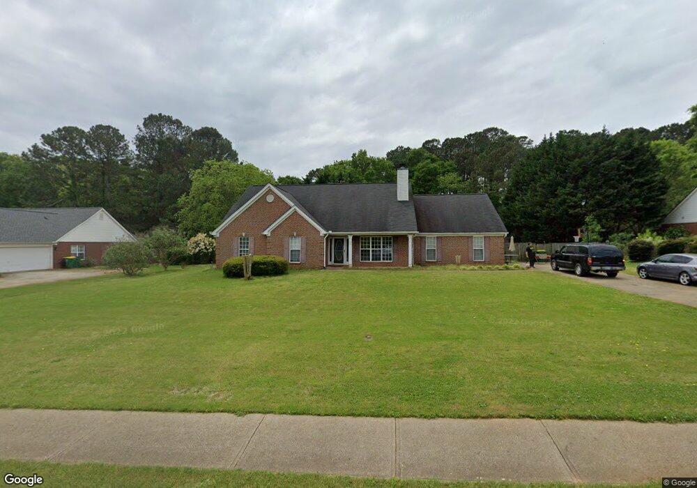 408 Camden Dr, Winder, GA 30680 - photo 1