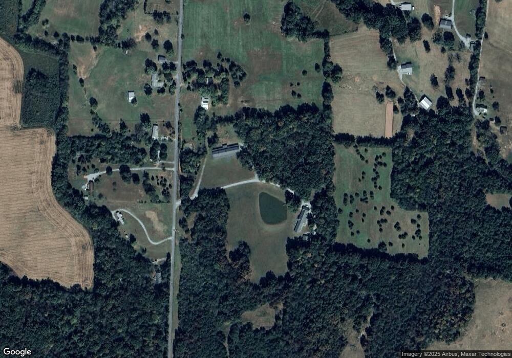 235 Comstock Rd, Shelbyville, TN 37160 - photo 1