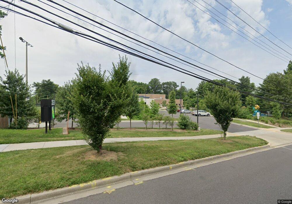 610 Hill Rd, Landover, MD 20785 - photo 1