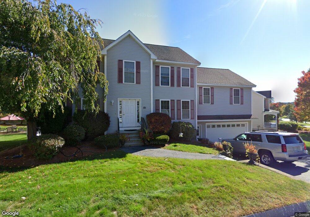 101 Marathon Way unit 8, Manchester, NH 03109 - photo 1