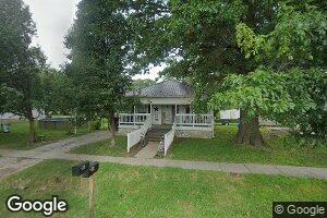 106 E North St, Sesser, IL 62884