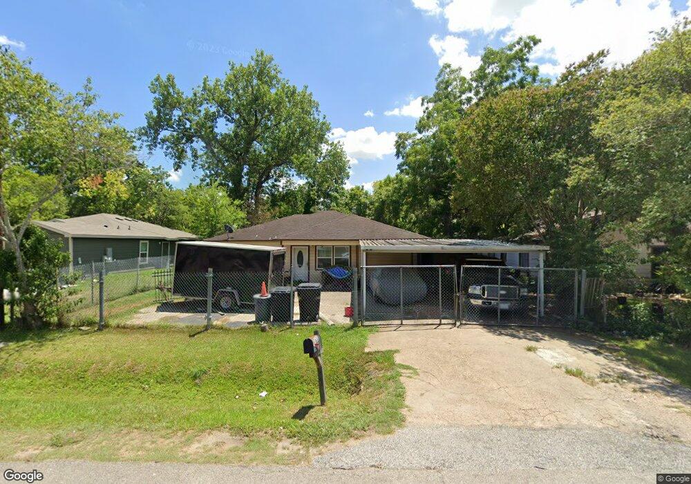 7638 Teesdale Dr, Houston, TX 77028 - photo 1