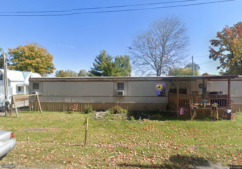 402 E 3rd St, Augusta, KY 41002 - photo 1