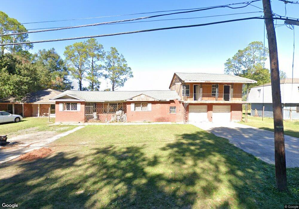 37447 E Hillcrest Dr, Slidell, LA 70460 - photo 1