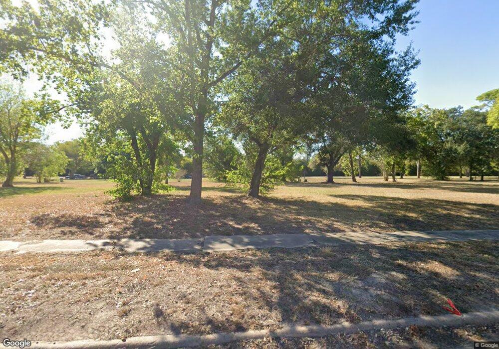 7107 Wood Orchard Dr, Houston, TX 77040 - photo 1