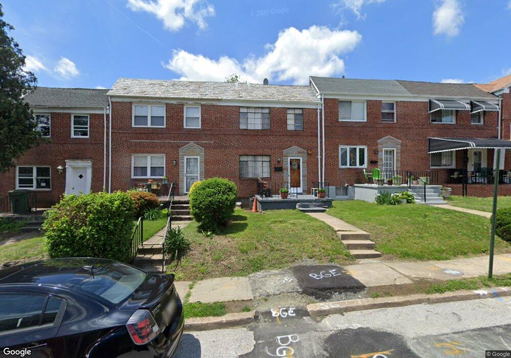 1108 Lyndhurst St, Baltimore, MD 21229 - photo 1