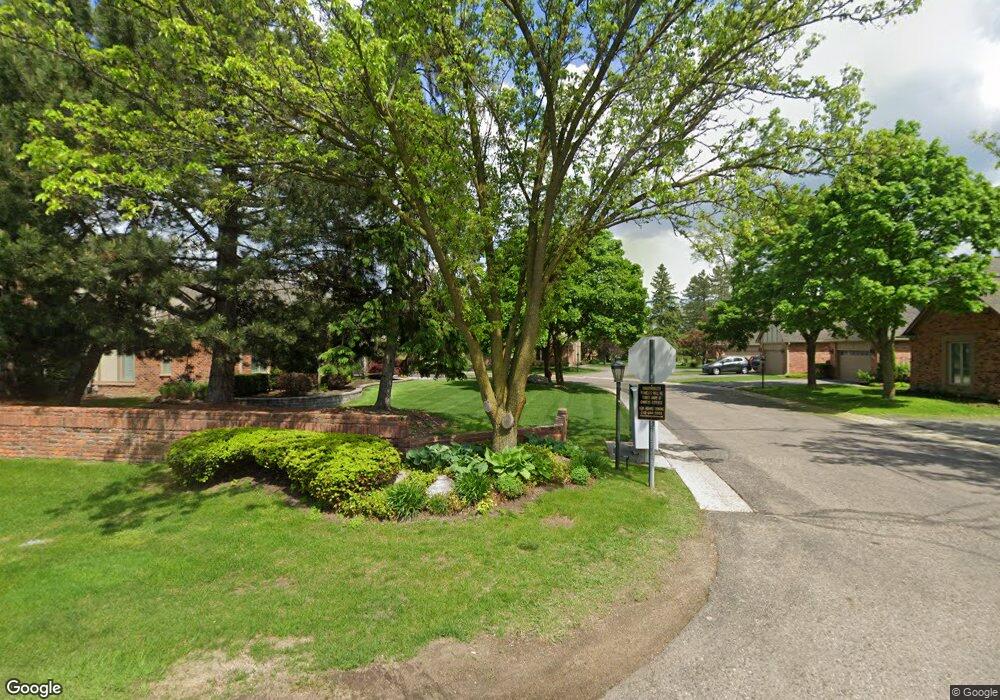 4097 Willoway Place Dr unit 3, 10, Bloomfield Hills, MI 48302 - photo 1