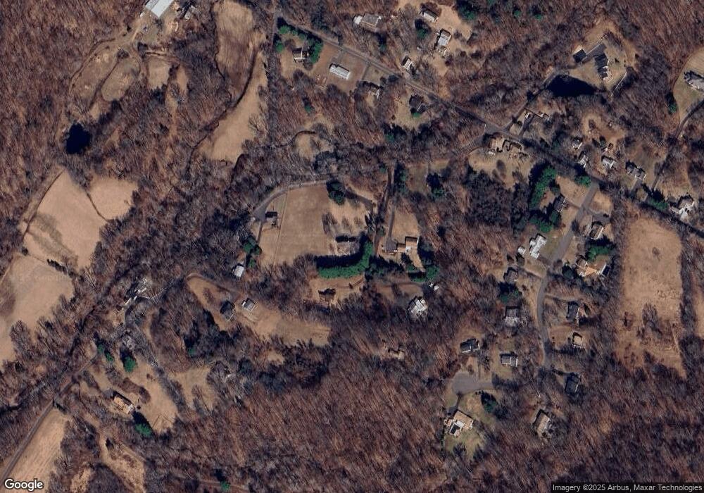 861 Tuttle Ave, Hamden, CT 06518 - photo 1