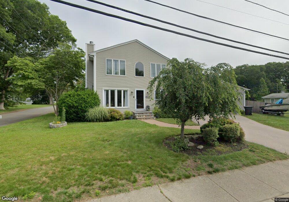 161 Mettatuxet Rd, Narragansett, RI 02882 - photo 1