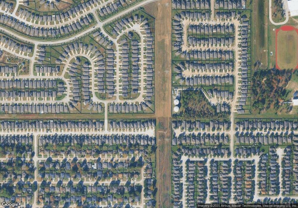 15202 Crescent Brookfield Dr, Humble, TX 77396 - photo 1