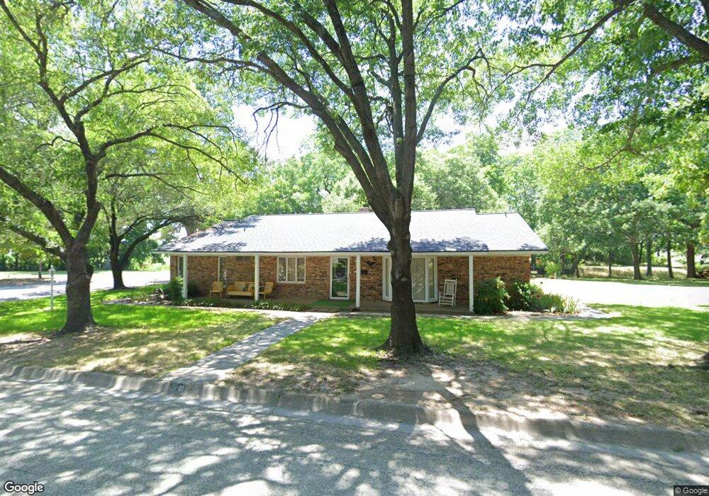 1 Brookhollow Cir, Gainesville, TX 76240 - photo 1