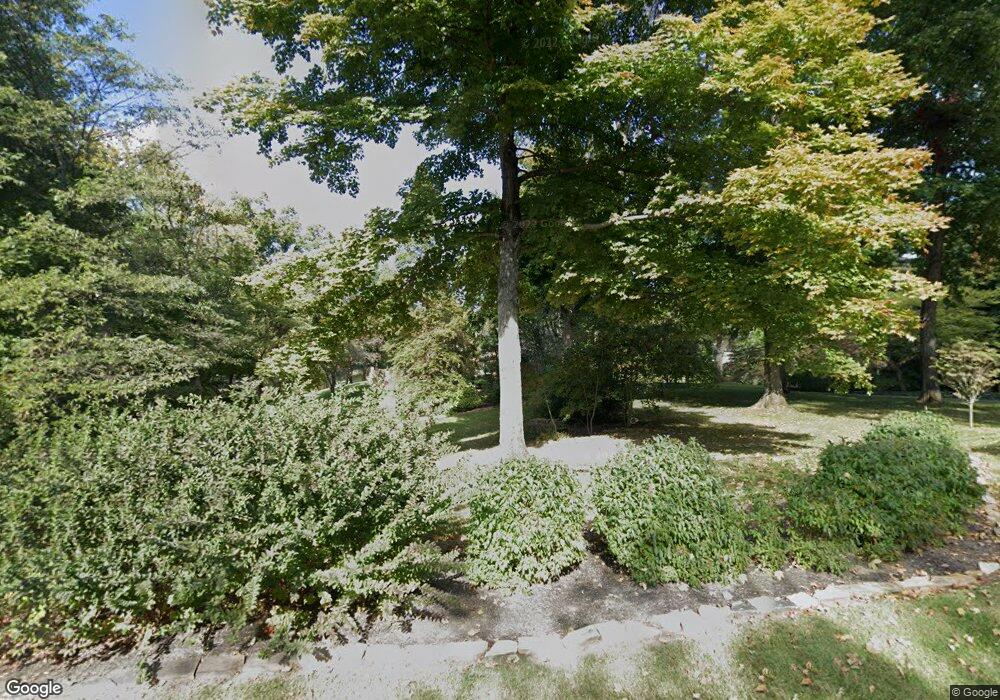 900 Outer Gray St, Newburgh, IN 47630 - photo 1