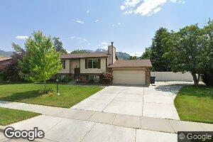 8877 Greenwich Ln, Sandy, UT 84093