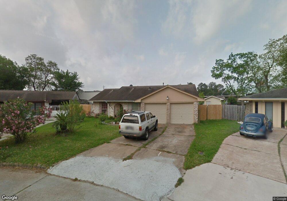 6442 Silver Chalice Dr, Houston, TX 77088 - photo 1