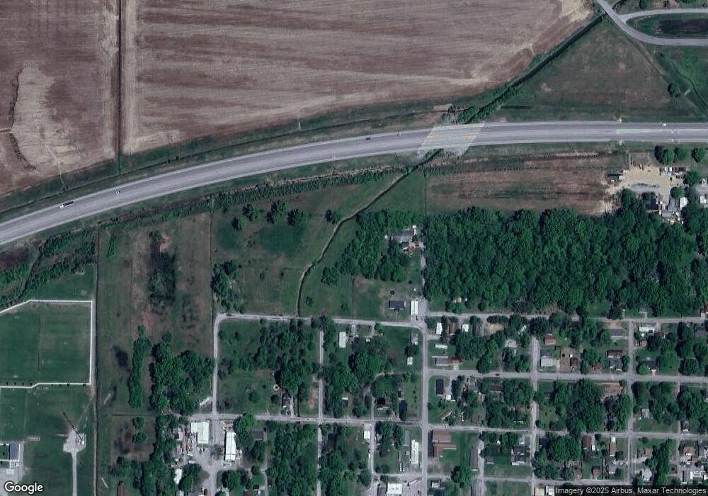 629 N Land St, Harrisburg, IL 62946 - photo 1