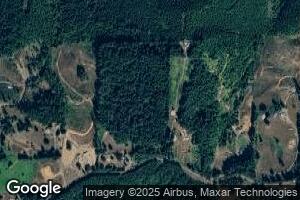 1560 Longview Dr, Elkton, OR 97436