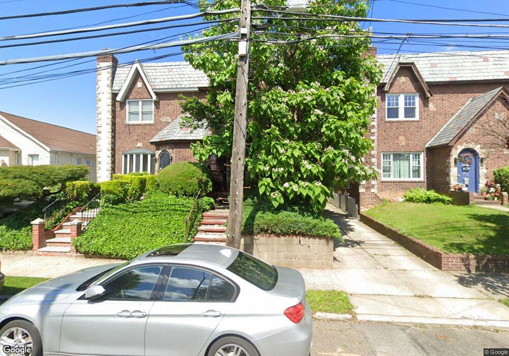 28-29 202nd St, Flushing, NY 11360 - photo 1