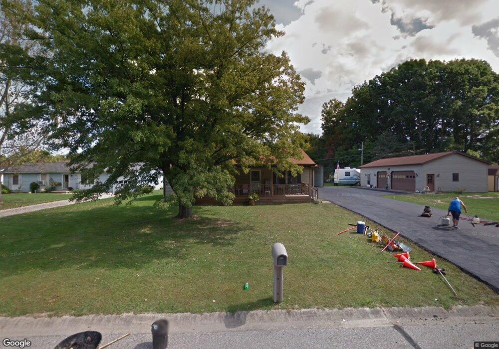 716 Floyd Ave, Versailles, IN 47042 - photo 1