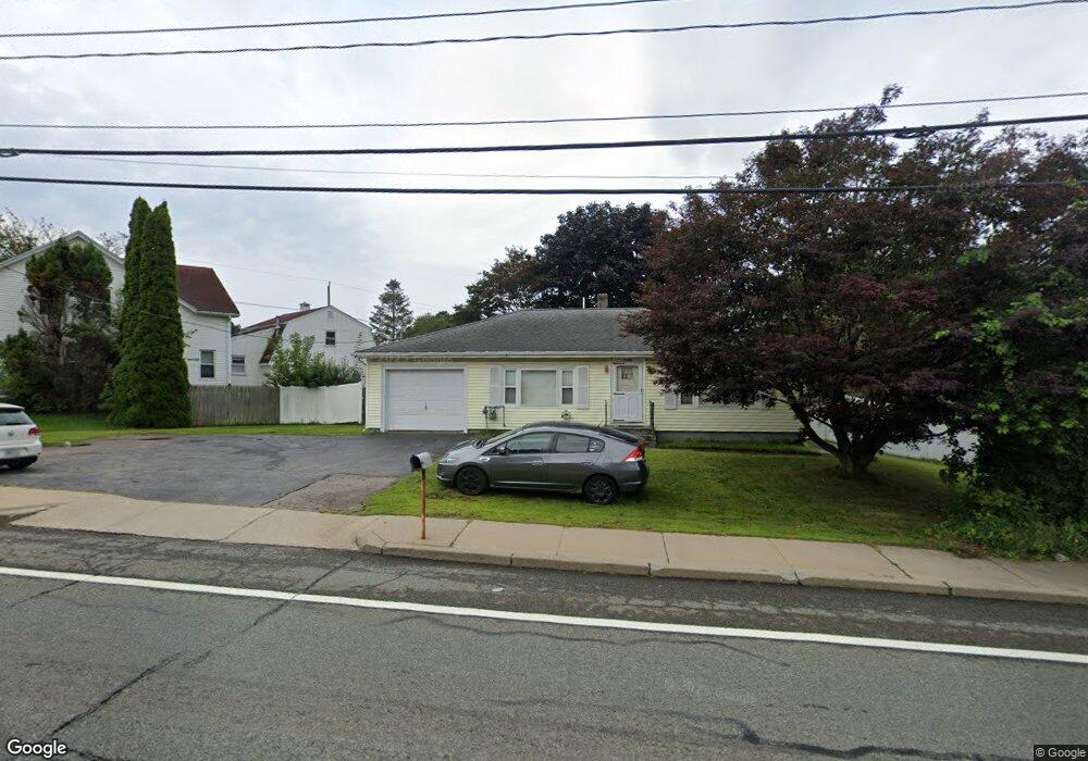 3986 Mendon Rd, Cumberland, RI 02864 - photo 1