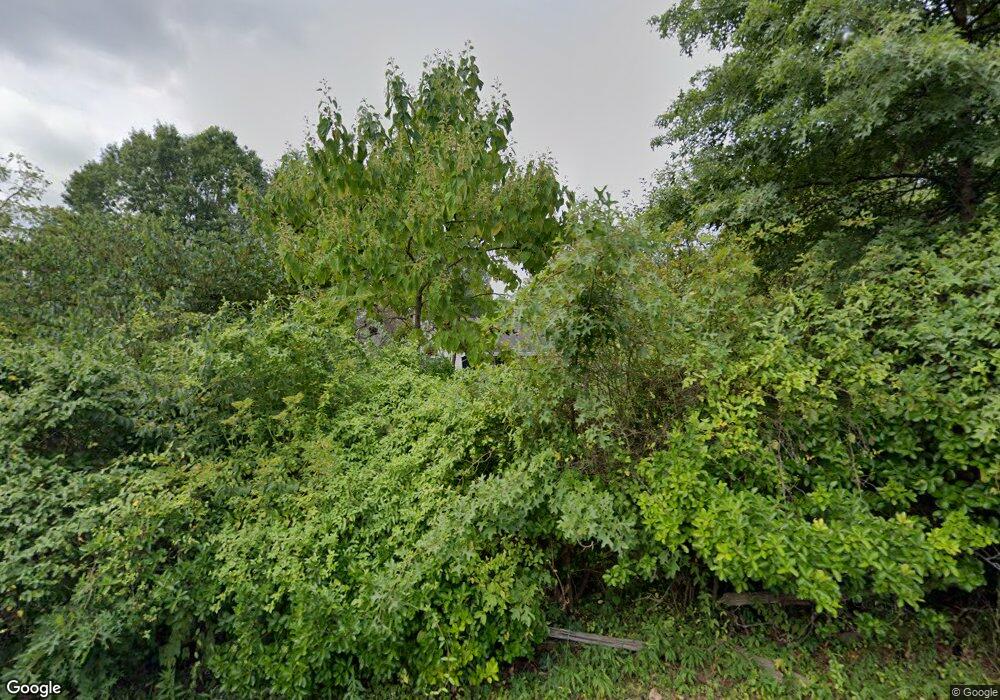 438 Ellis Woods Rd, Pottstown, PA 19465 - photo 1