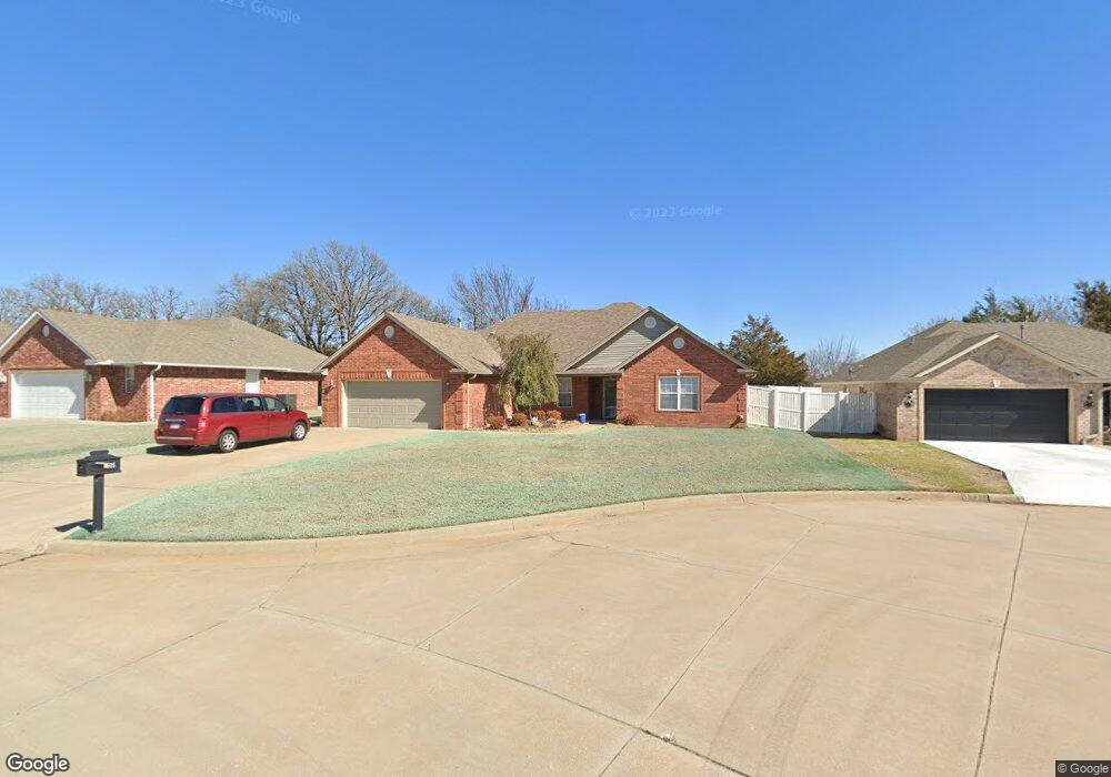 1505 Cedar Bend Ct, Shawnee, OK 74804 - photo 1