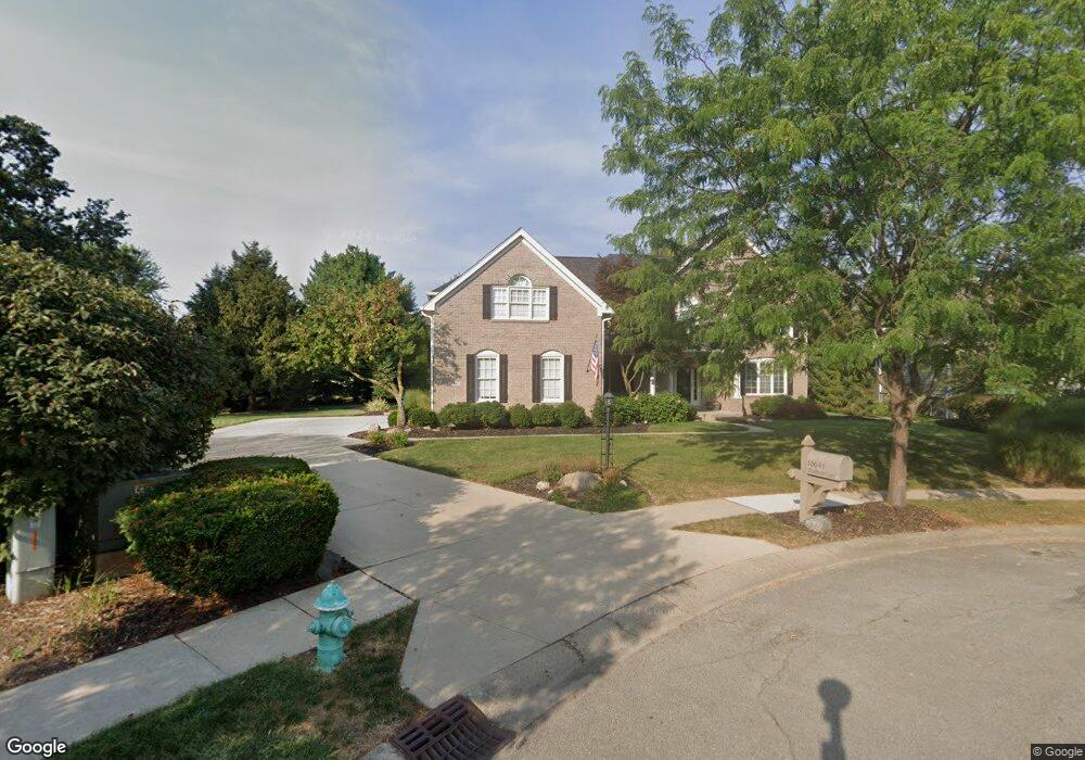 10641 Woodmont Ln unit 8, Fishers, IN 46037 - photo 1