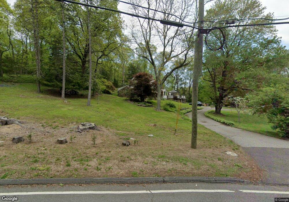 40 Porters Hill Rd, Trumbull, CT 06611 - photo 1