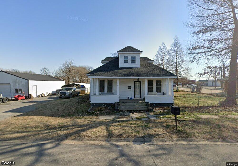416 Mott St, New Madrid, MO 63869 - photo 1