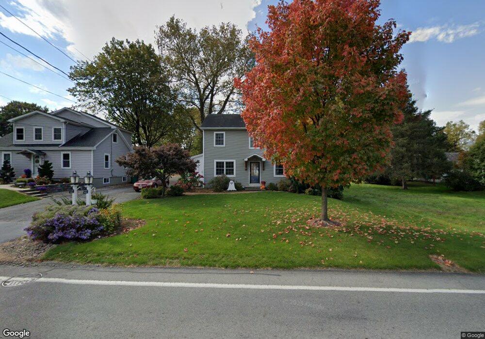 726 Fishburn Rd, Hershey, PA 17033 - photo 1