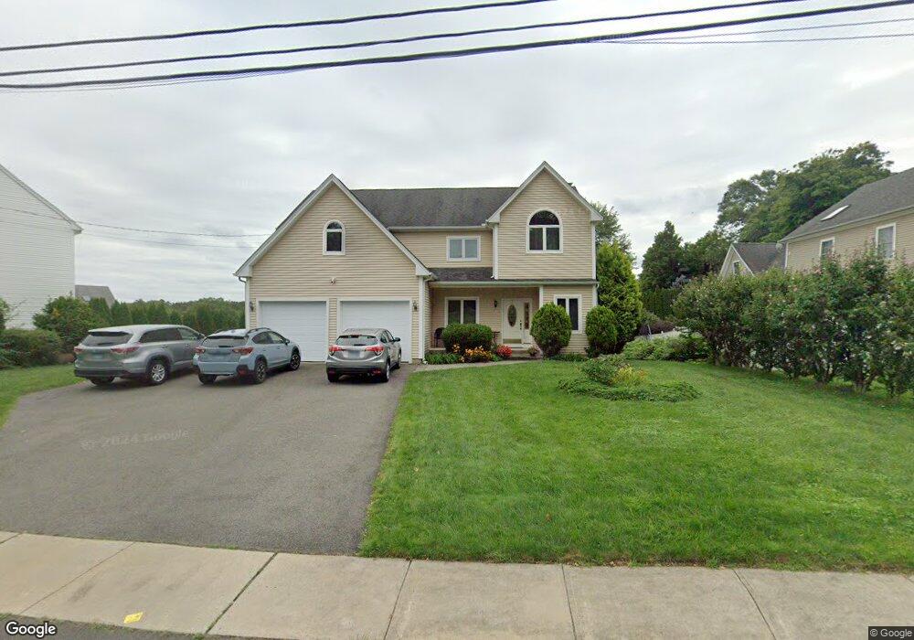 991 Kensington Rd, Berlin, CT 06037 - photo 1