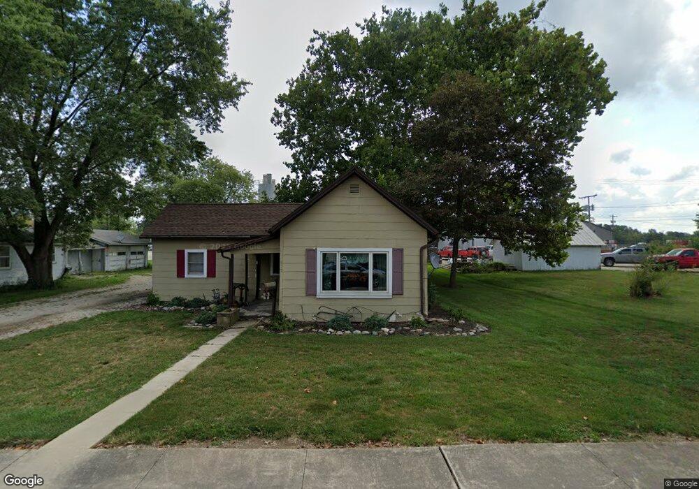 817 N Jefferson St, Berne, IN 46711 - photo 1