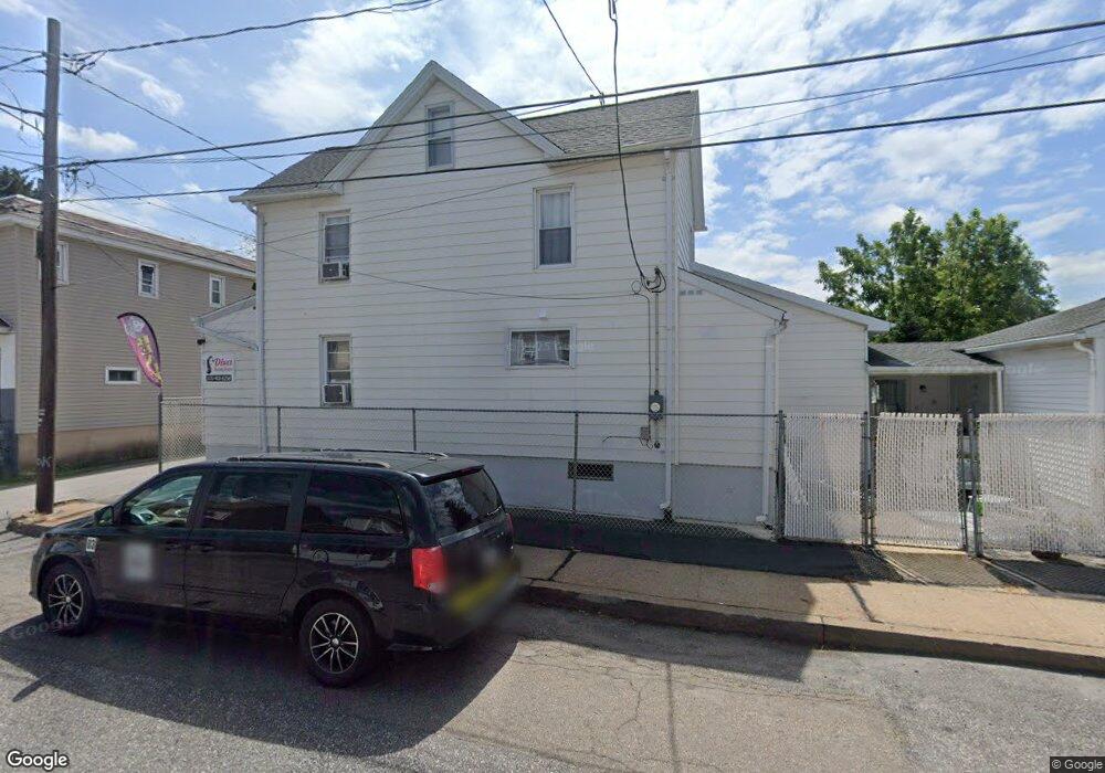 432 W 20th St, Hazleton, PA 18201 - photo 1