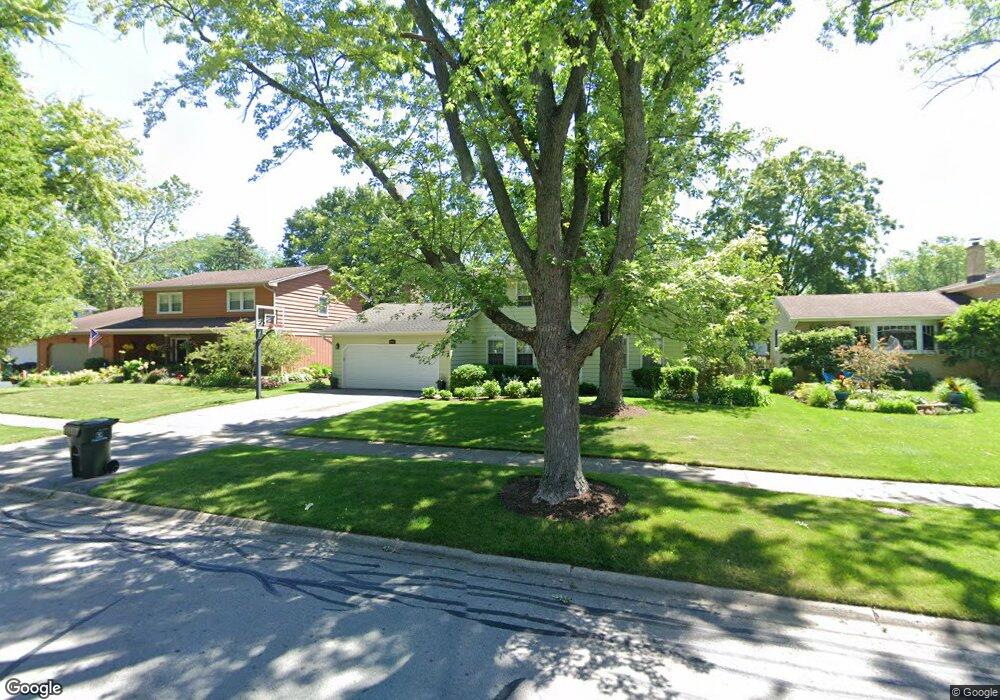 1548 Killdeer Dr, Naperville, IL 60565 - photo 1