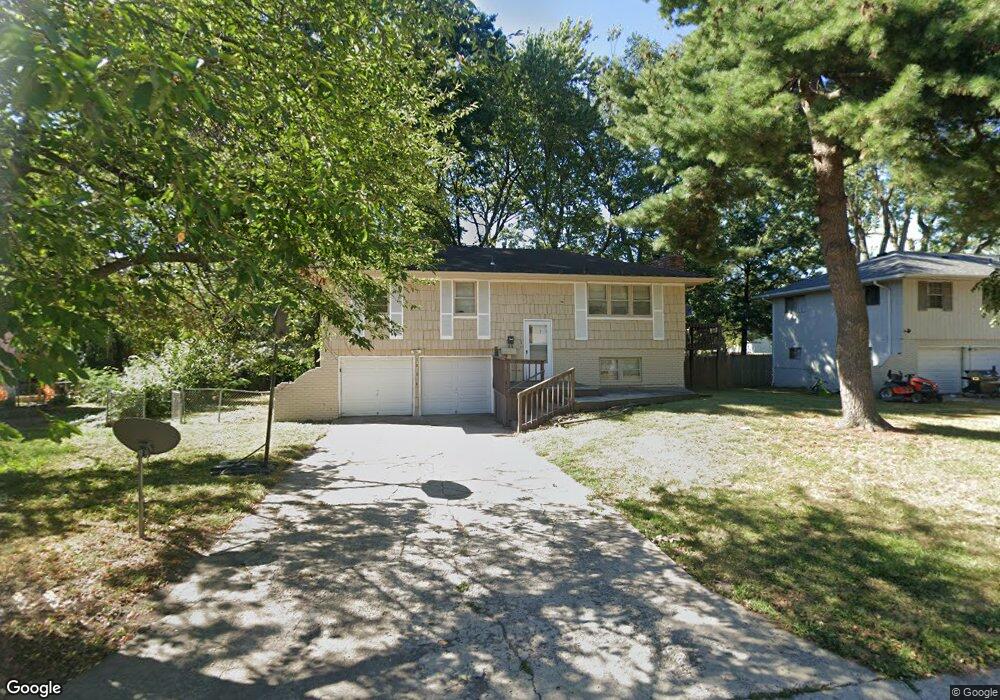 1008 NW A St, Blue Springs, MO 64015 - photo 1