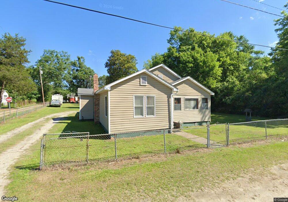 1106 Chesnut St, Camden, SC 29020 - photo 1