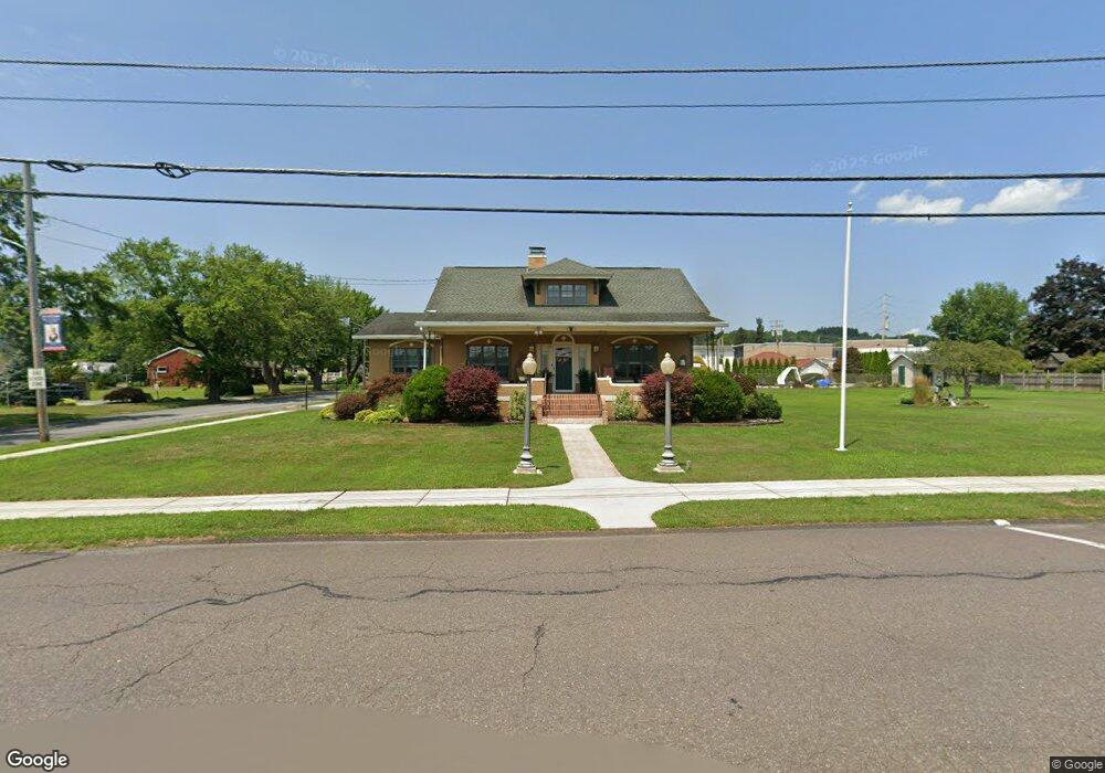 1008 Mahoning St, Lehighton, PA 18235 - photo 1