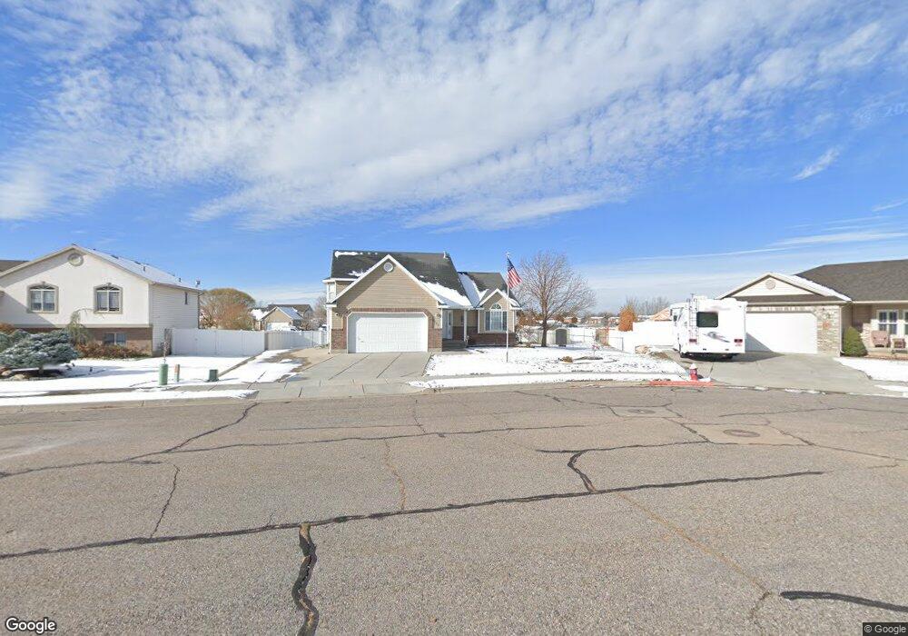 4833 S 3575 W unit 14, Roy, UT 84067 - photo 1