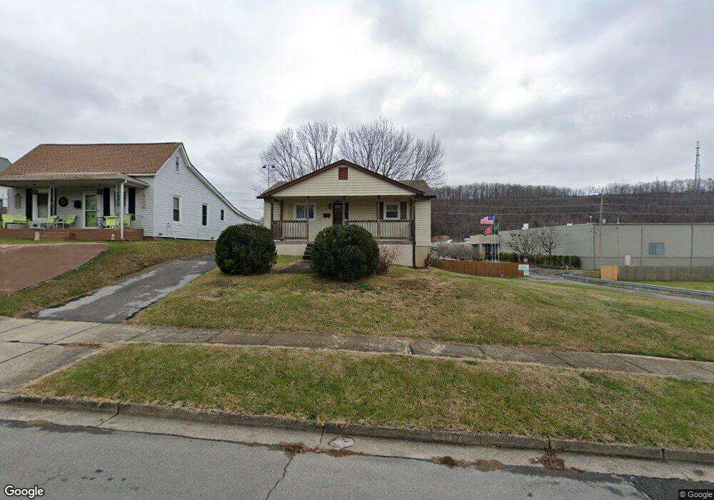 1002 E Myrtle Ave, Johnson City, TN 37601 - photo 1