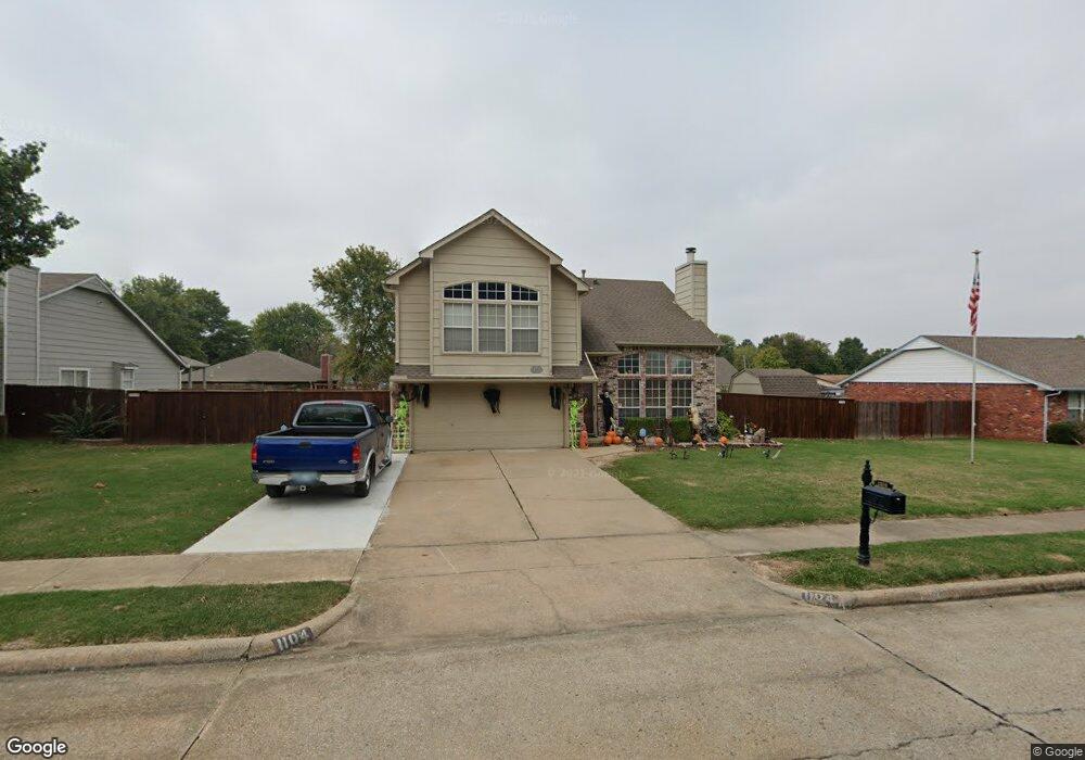 1104 S 33rd St, Broken Arrow, OK 74014 - photo 1