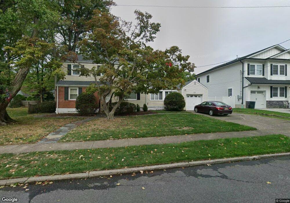 208 Jefferson Ave, River Edge, NJ 07661 - photo 1