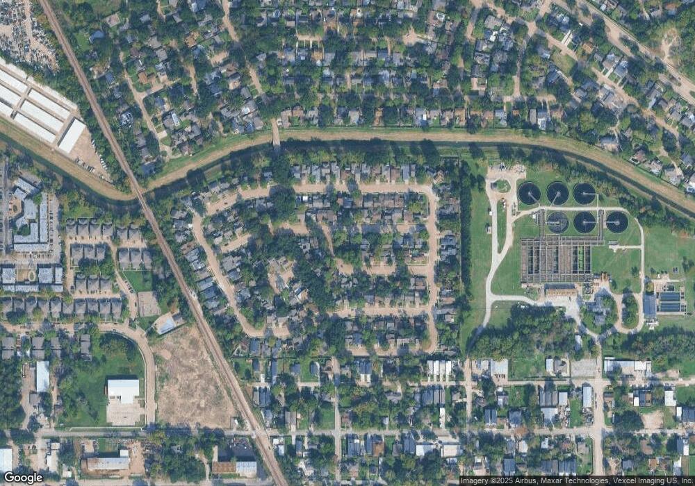 5031 Autumn Forest Dr, Houston, TX 77091 - photo 1