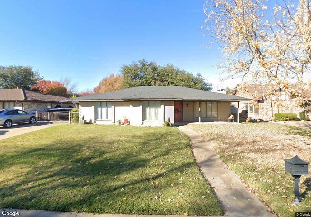 4512 Cinnamon Hill Dr, Fort Worth, TX 76133 - photo 1